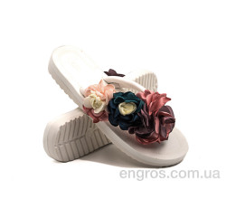 Шлепки Violeta